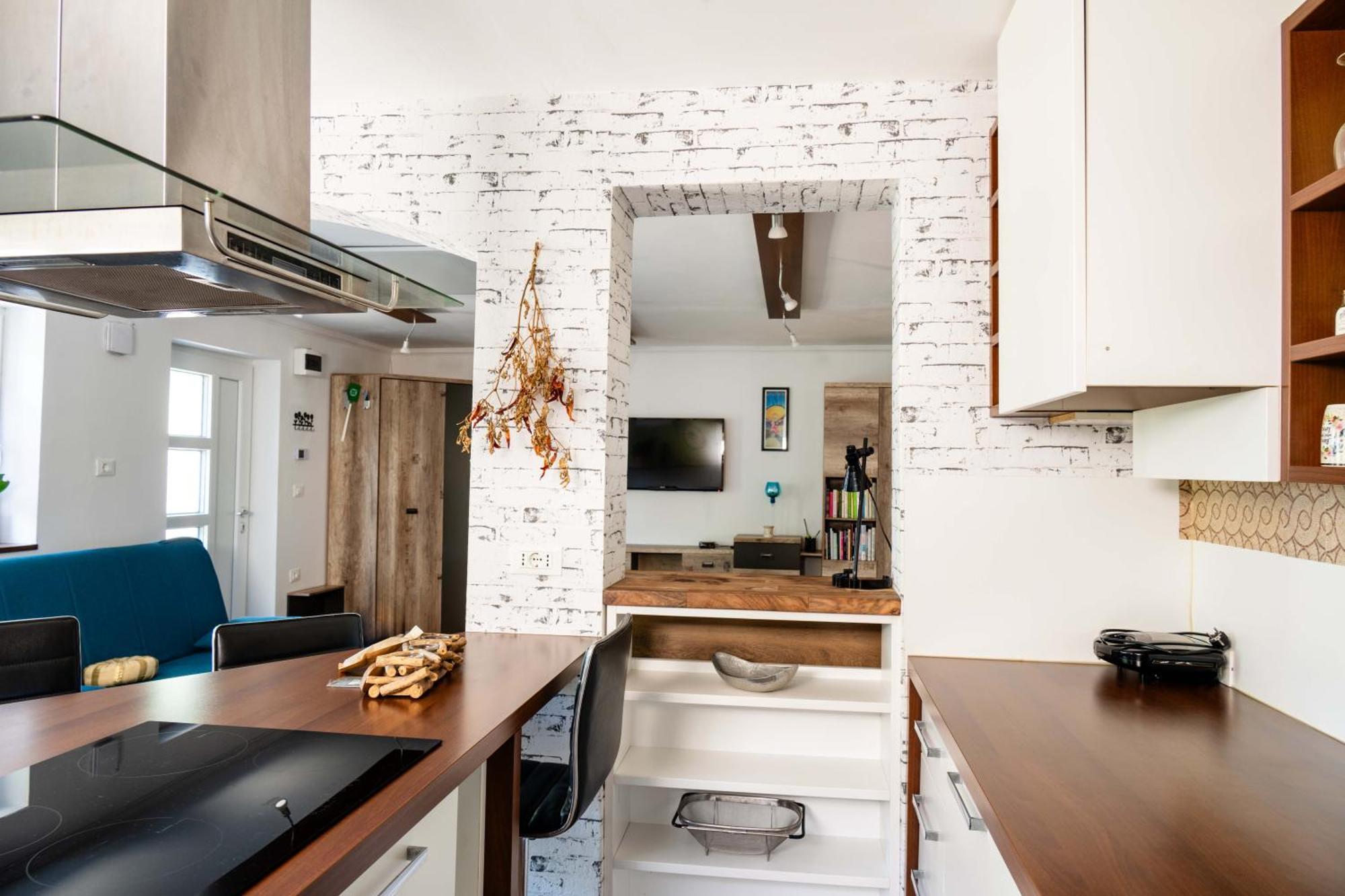 Apartma Salvia-Guest House Луция Экстерьер фото